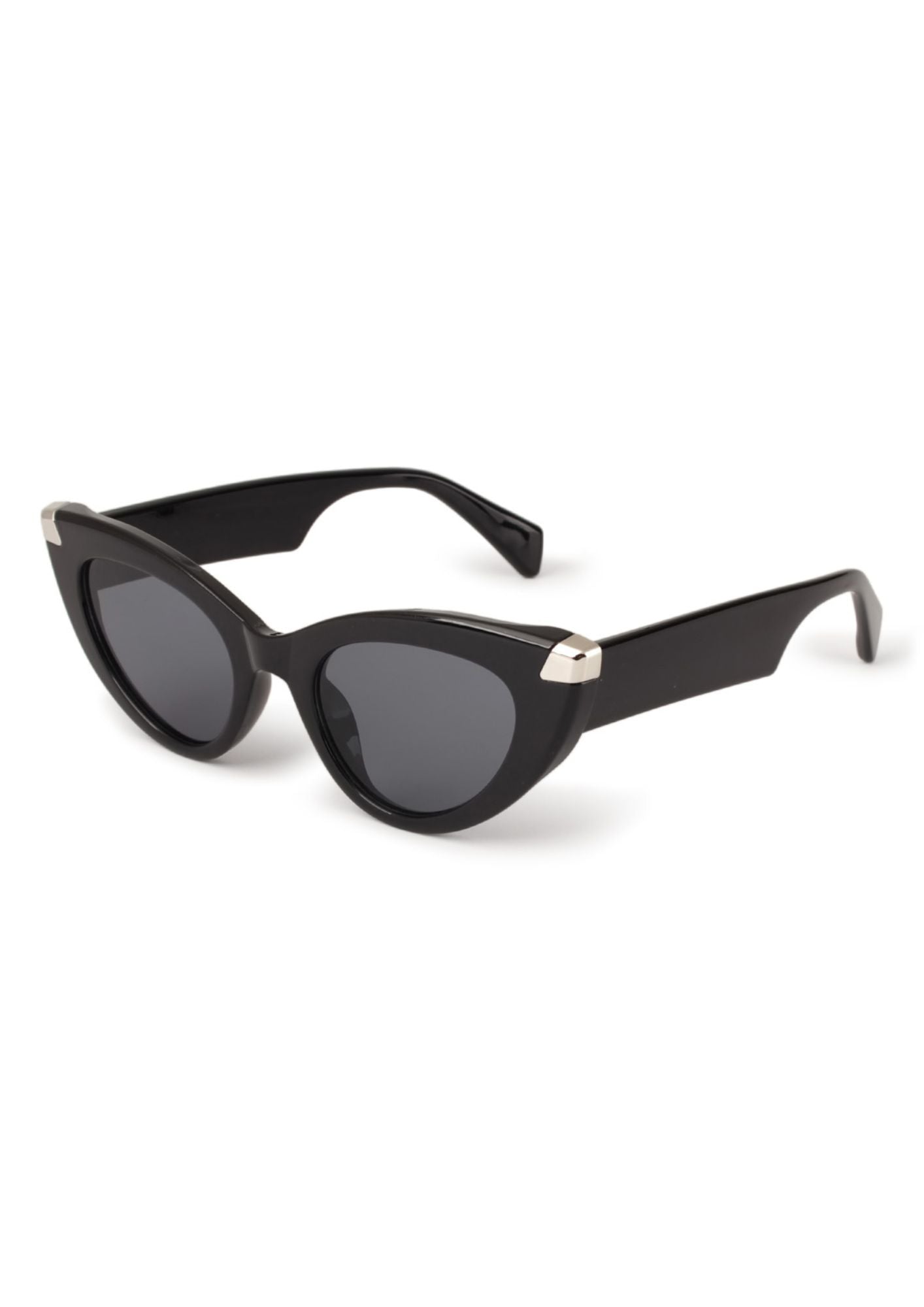 Silver-detailed cat eye frame for trendy looks