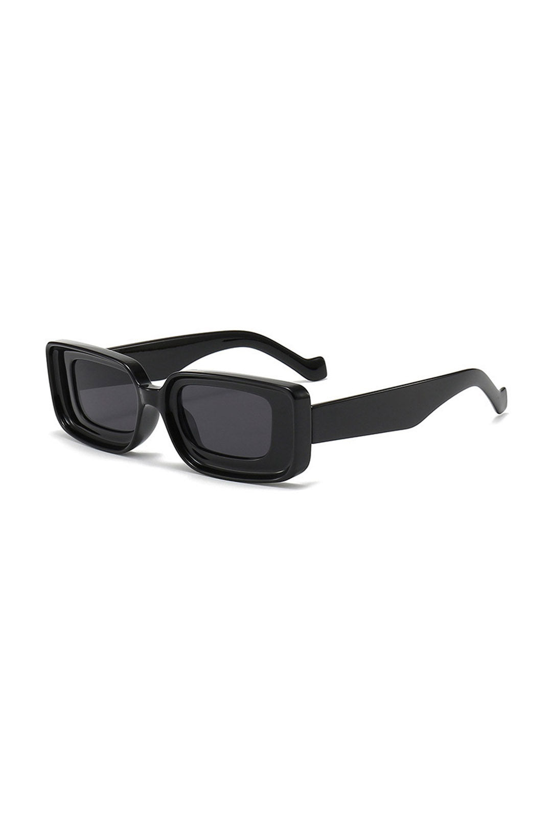 Protective square sunglasses with sleek design